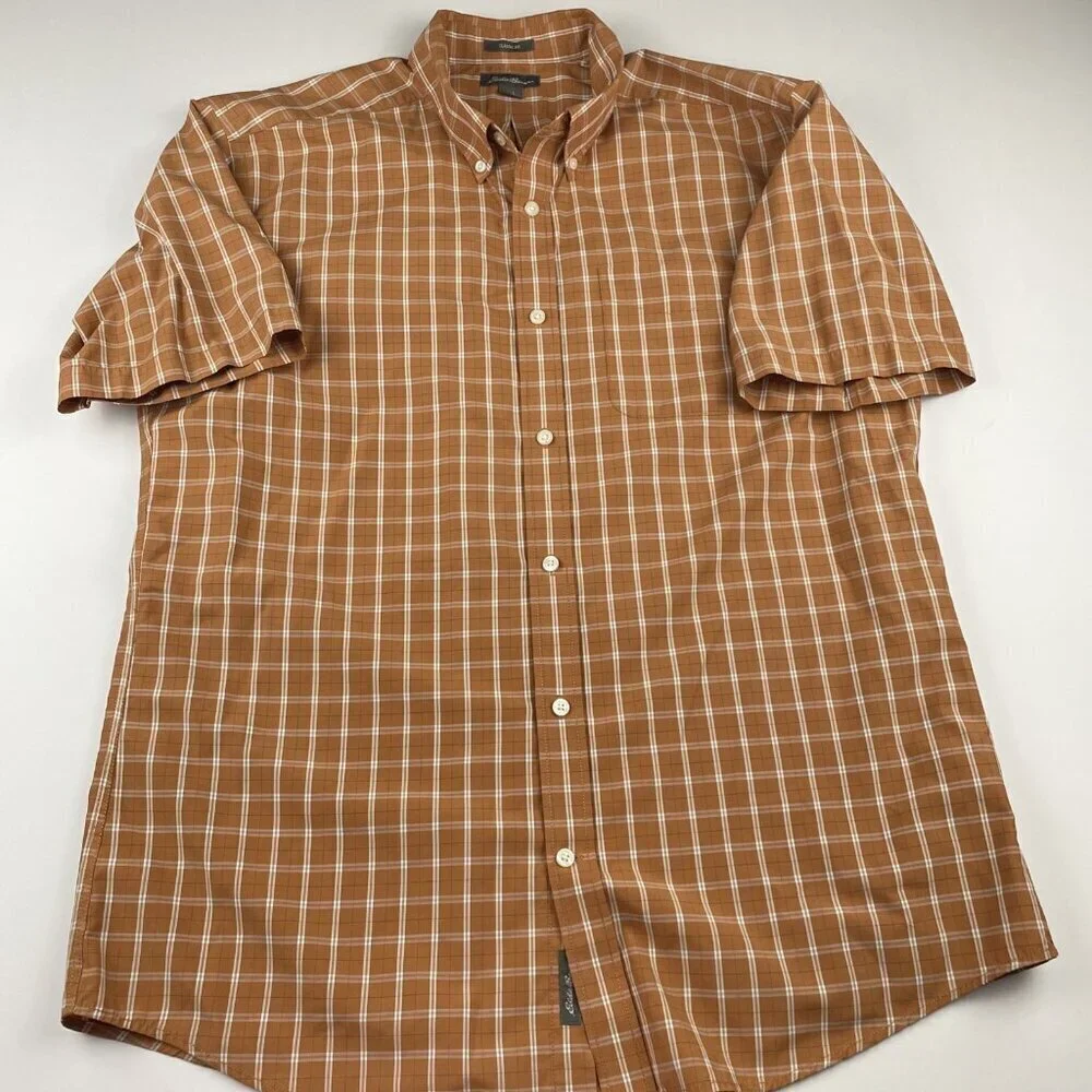 Eddie Bauer Button Up Shirt Men’s L Short Sleeve Check Cotton Blend Lightweight